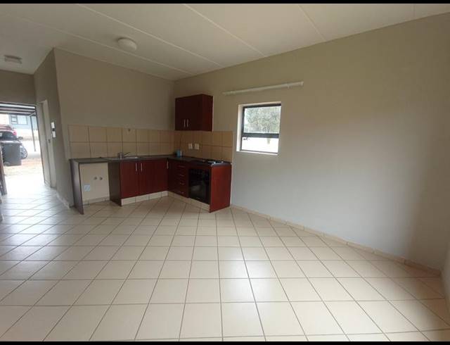 2 BEDROOM PROPERTY TO RENT IN GROBLERPARK